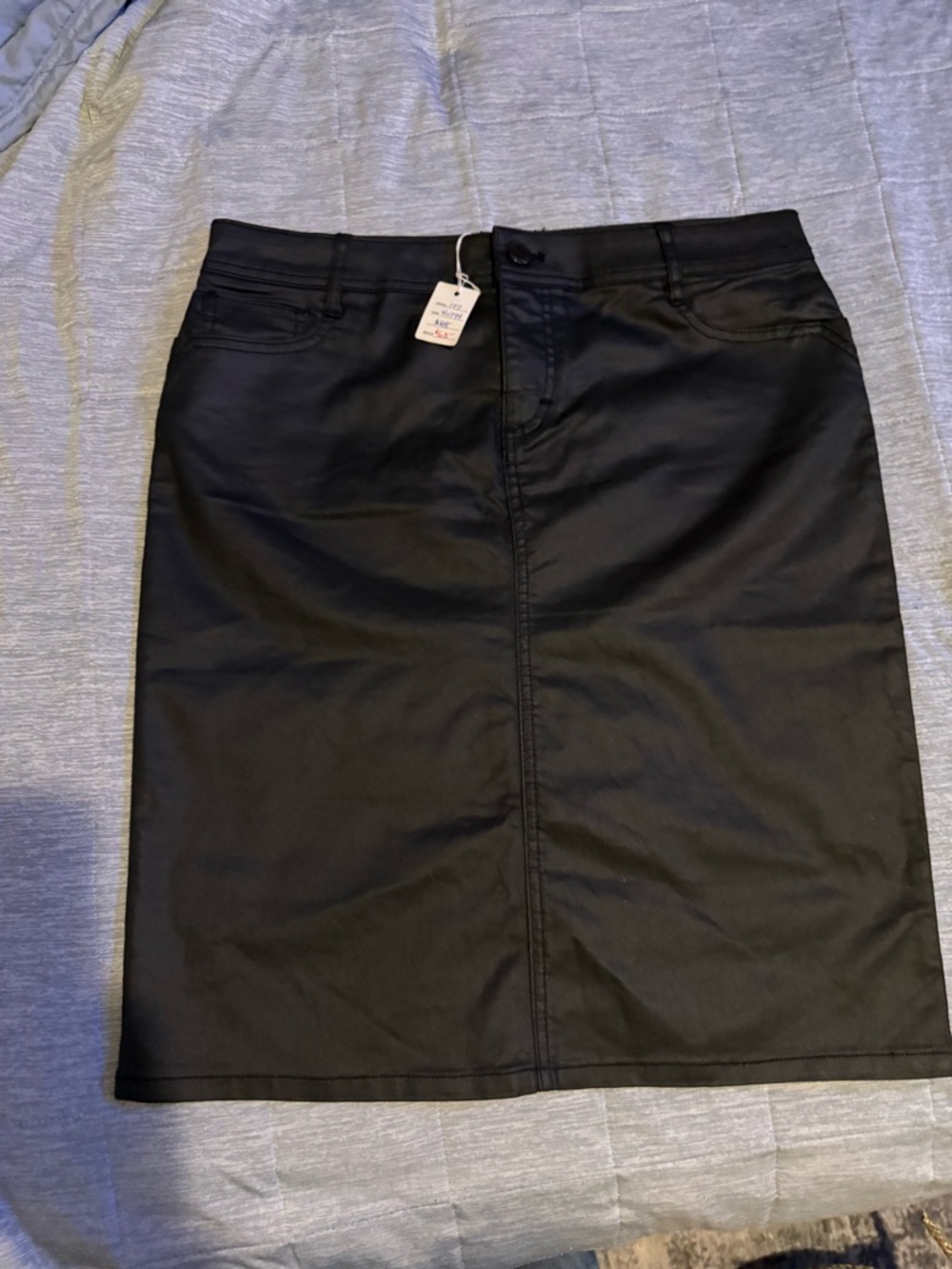 Women's Black Faux-Leather Pencil Skirt - Sleek Tailored Fit